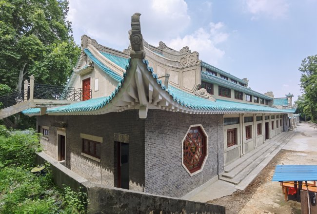 武汉高校网站域名备案服务哪家好及费用标准指南-1